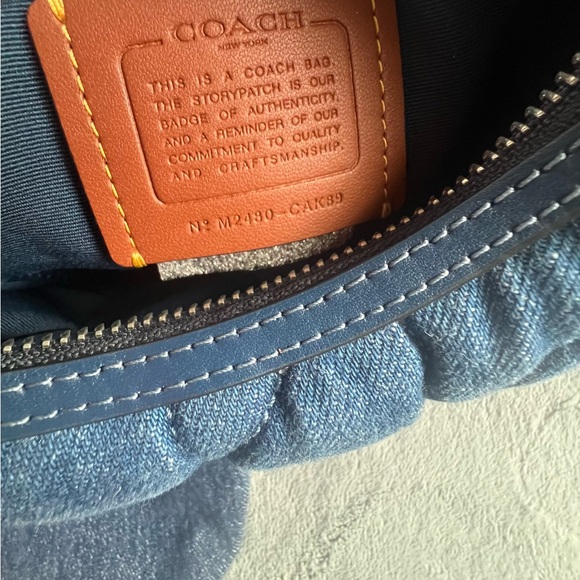 Coach Mini Carmen Crossbody Bag Set - Picture 2 of 12